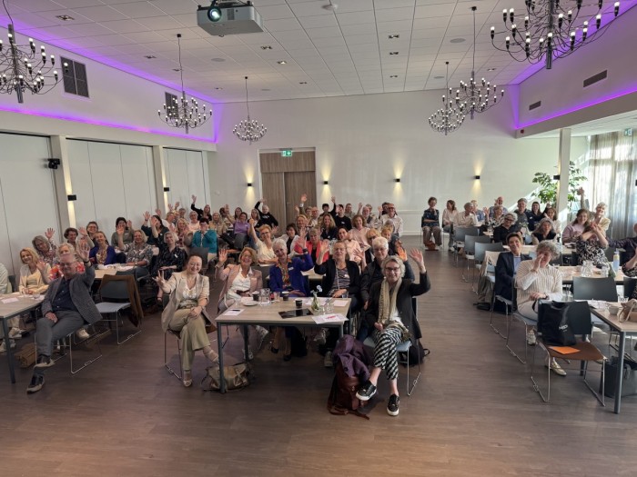 2025_Foto ALV zaal met deelnemers